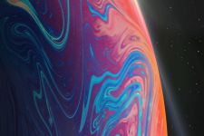 IPhone 13 IOS Purple Planet