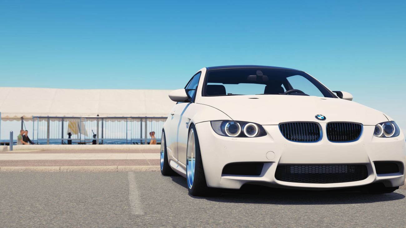 White Bmw 8k
